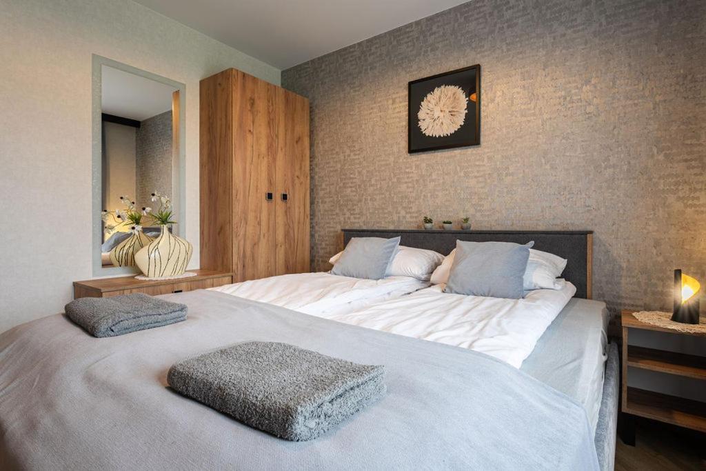 Apartamenty Ksiezycowe Spa - Tatra View - Golden Apartments Zakopane Exterior photo